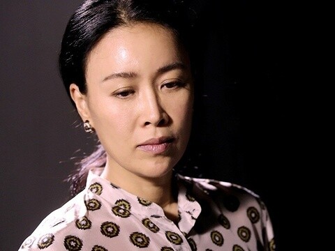 那英- 有个爱你的人不容易 电影《夏洛特烦恼》主题曲