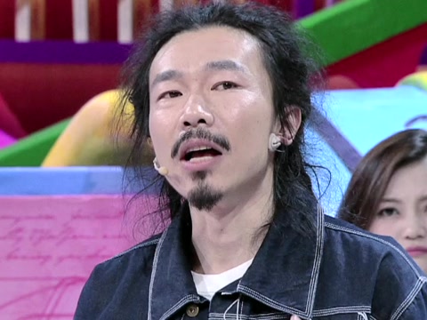 【#奇葩说##背锅要不要澄清#@飞飞